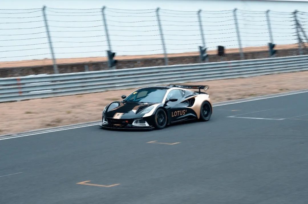 Ang Pegasus Racing at TEAM LOTUS ay magkapit-bisig upang maghanda para sa SRO GT Cup Shanghai Station