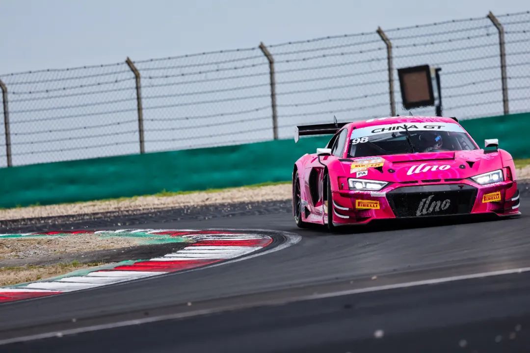 Uno Racing Team showed off their prowess in the 2025 China GT Shanghai on Sunday