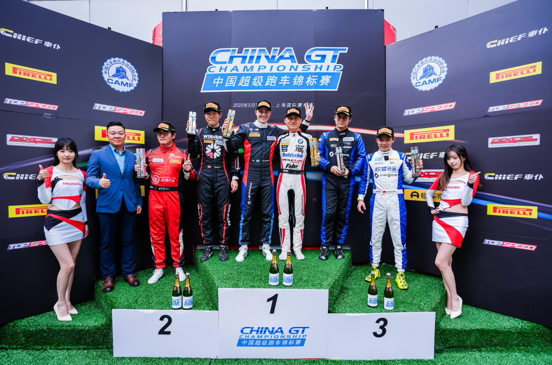 Druhý závod China GT Shanghai 2025 skončil vášnivě