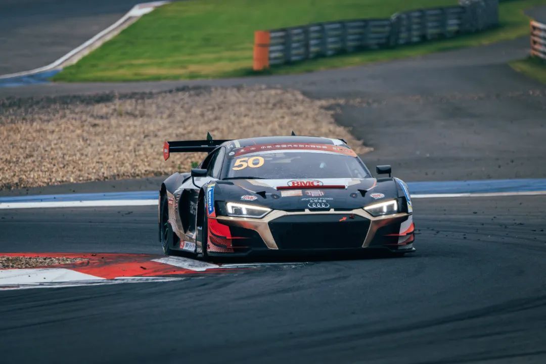 326 Racing Racing won many podiums at CEC Chengdu Station