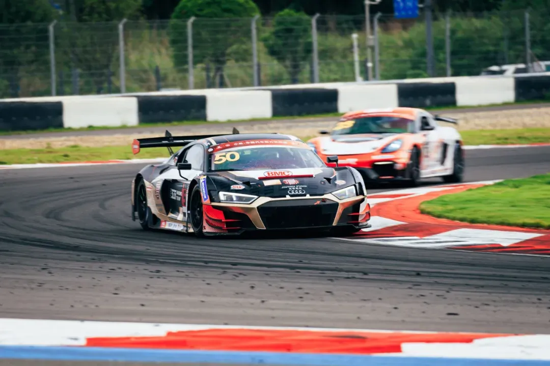 326 Racing Racing won many podiums at CEC Chengdu Station
