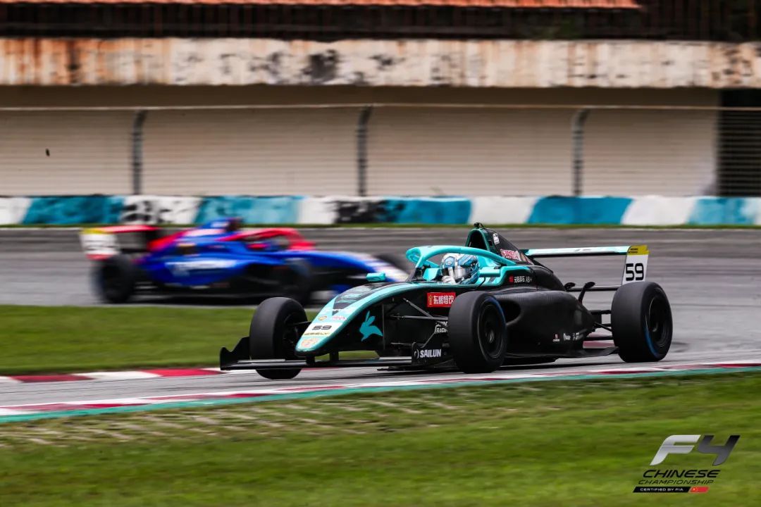 Sezóna mistrovství Číny F4 2025 týmu Pointer Racing se zlepšuje