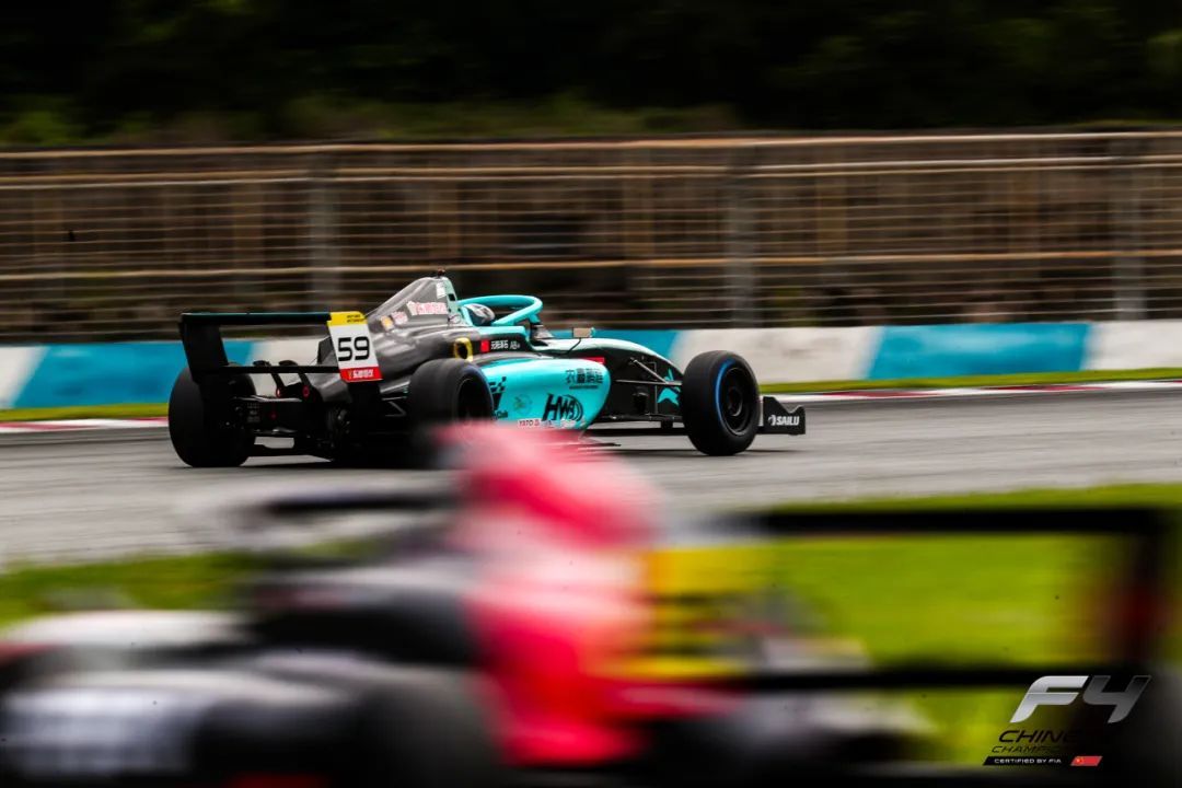 Sezóna mistrovství Číny F4 2025 týmu Pointer Racing se zlepšuje