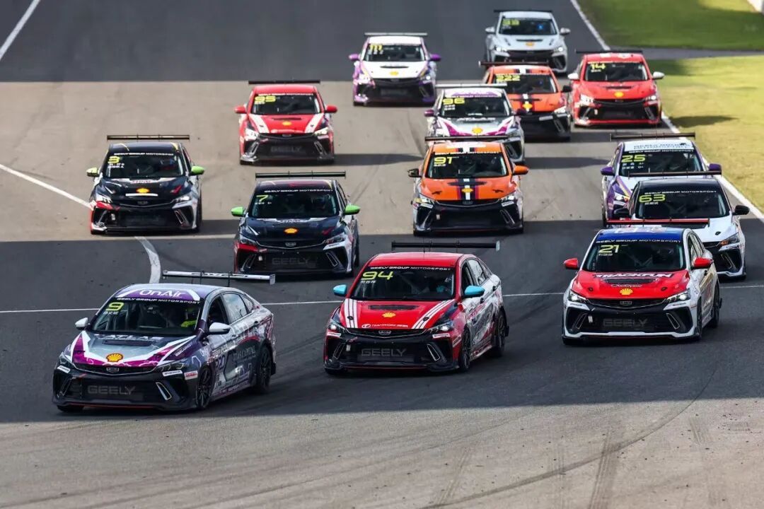 Harmonogram a seznam přihlášených v závodě Geely Super Cup Pro v říjnu v Ningbo