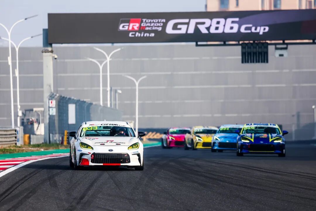 Lü Sixiang dari Prime Racing memahkotai Juara TOYOTA GAZOO Racing China GR86 Cup AT (Advanced Touring) 2025.